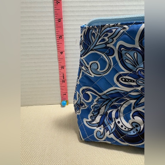 Modella Quilted Zippered Mini Bag/Clutch - Practically Brand New - Picture 3 of 6